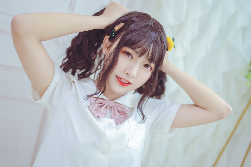 黑料网认知:某女团韩国打歌舞台翻车,观众要求退票,韩国女团打歌服