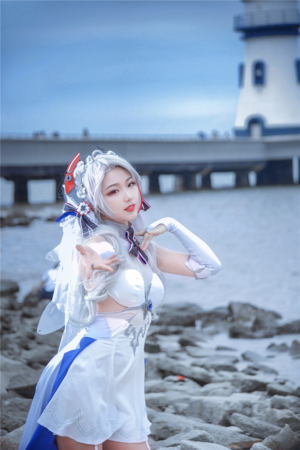 黑料网注解：摄影师实名揭发明星P图过度，外貌差距吓人，明星网红黑料app